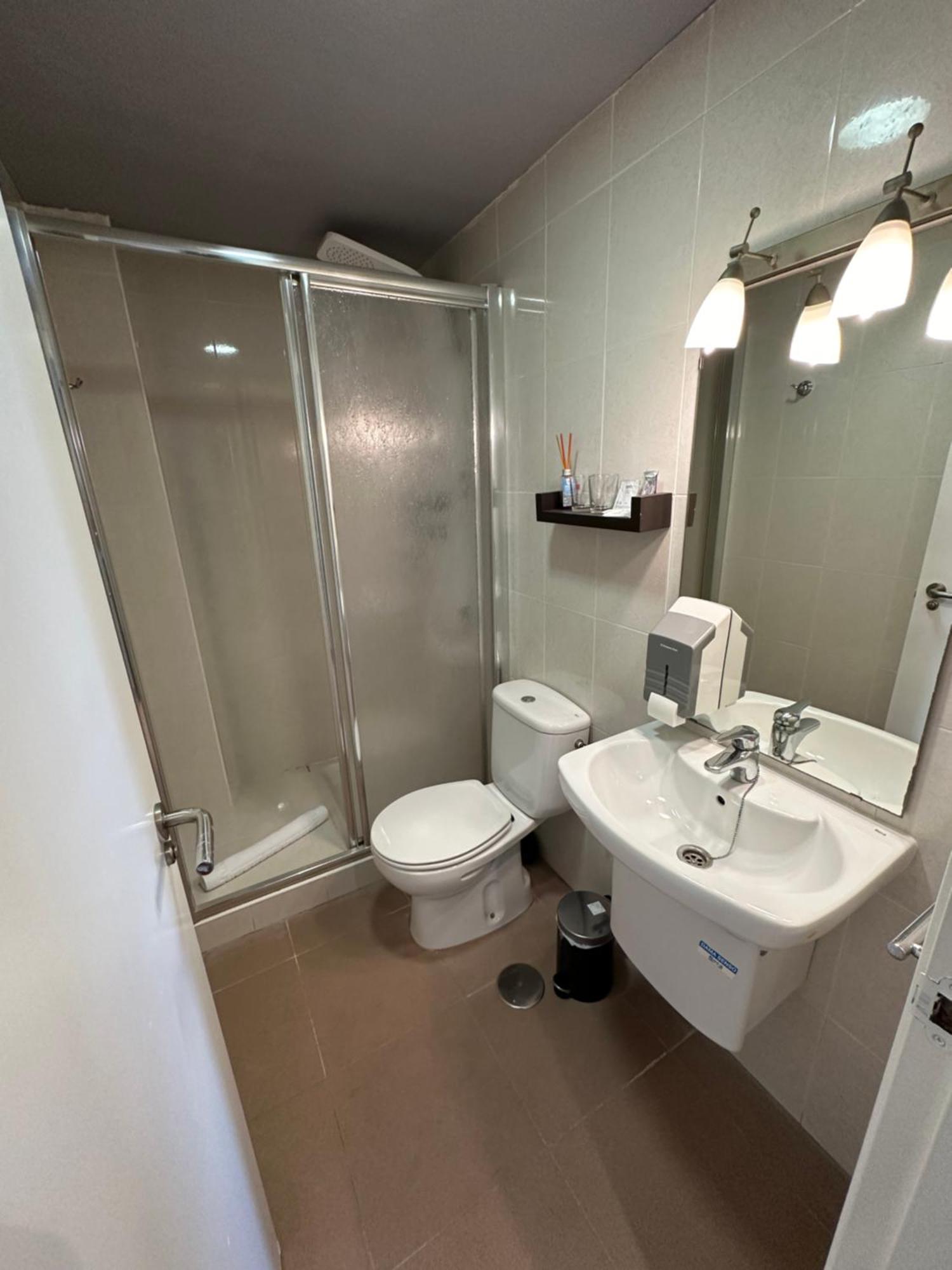 Hostal Myd Pantano Pelayos de la Presa Kültér fotó